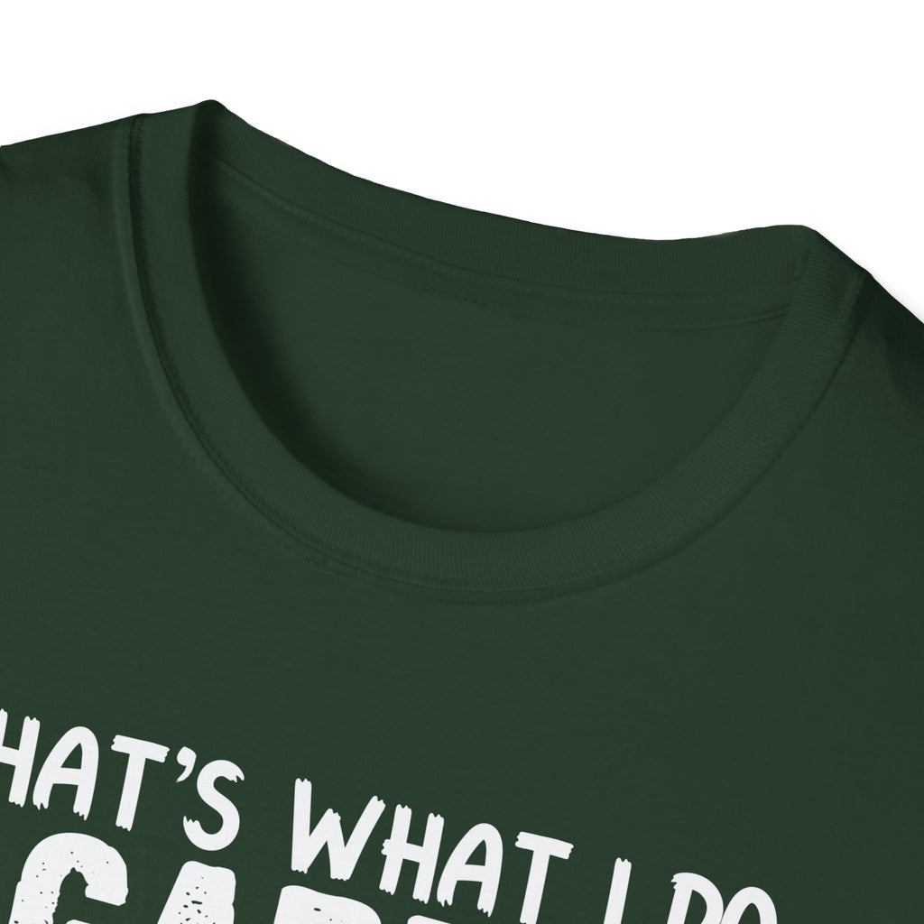 Funny Gardening Dog Lovers Unisex T-Shirt - "That's What I Do" Gardening & Dog Play T-Shirt